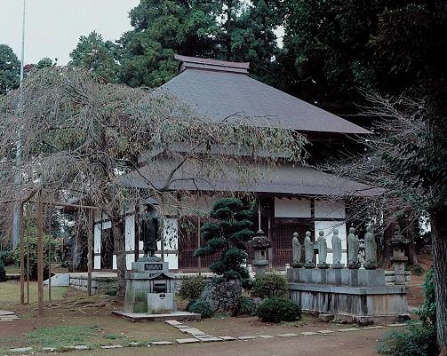 六地蔵寺本堂