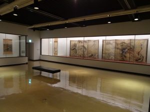 博物館3階展示室の画像