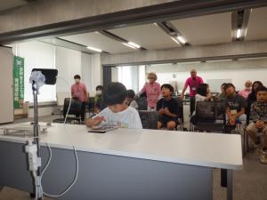 1006　オセロ大会　対戦中