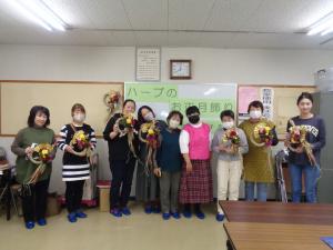 ハーブのお正月飾り講習会写6