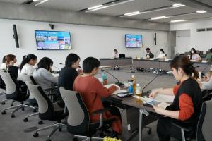 会議の様子の写真