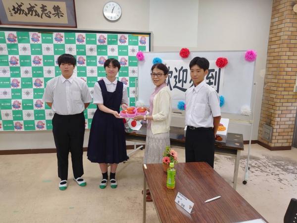 蔡次長と生徒たち