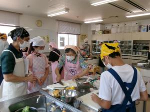 調理の様子2