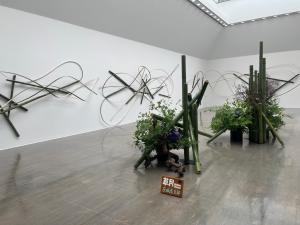 第56回水戸市芸術祭いけばな展「草月流」の写真1