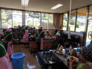 親と子の料理教室の様子4枚目