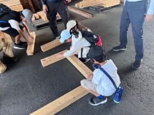 施設見学の様子３