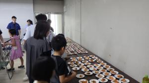 鮭の食べ比べの様子１