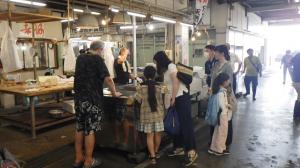 仲卸店舗の見学４