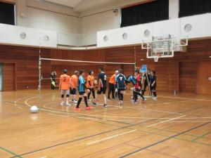 ソフトバレーボール試合の様子