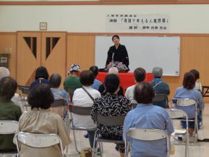 参加者と市寿氏
