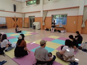 講師の先生と参加者の写真①