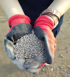 苦土石灰の写真