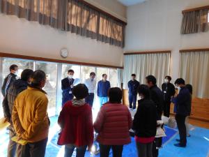 コンボライフ設営訓練の様子1枚目