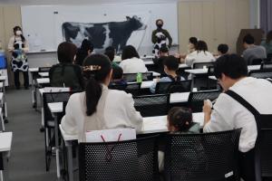 バター作り体験