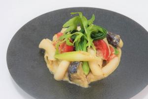 米粉ペンネの豆乳味噌クリームパスタ～茨城の大地の恵み～