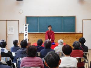 落語会上演中の様子1枚目
