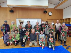 正月飾りづくり様子写真②