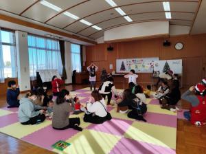 読み聞かせの様子