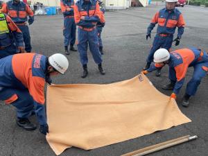 簡易担架活用要領