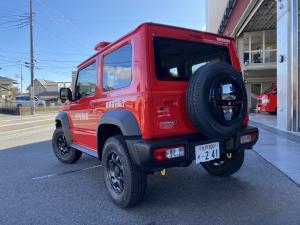 ジムニーシエラ左後方の写真