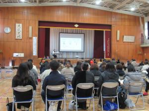 講演会中の写真