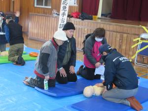 応急手当訓練の様子