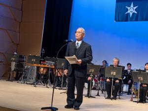 吉田地区自治実践会　会長が挨拶している写真