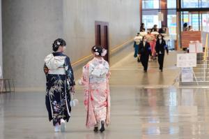 二十歳のつどいの写真