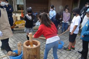 餅つき