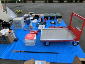 救助資機材と搬送台車