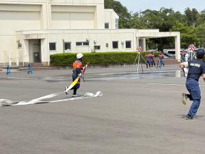 ホース延長放水