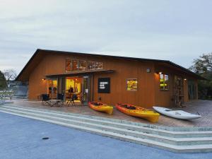 SEMBAKO BASE CAMP店舗