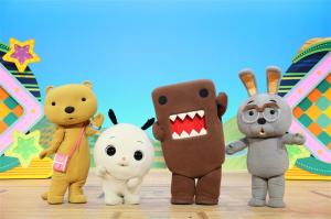 どーもくん、うさじい、たーちゃん、ななみちゃん