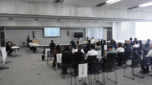 事業報告の写真です