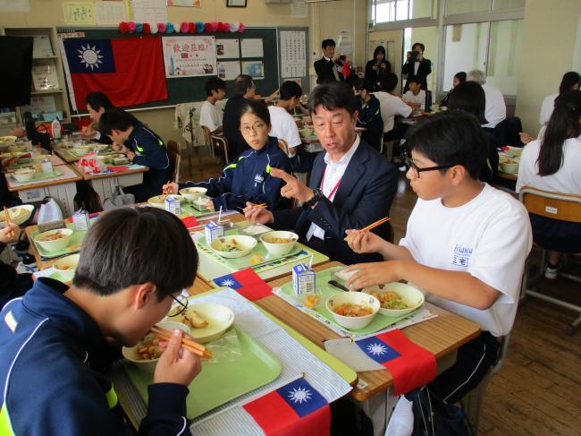 交流給食５