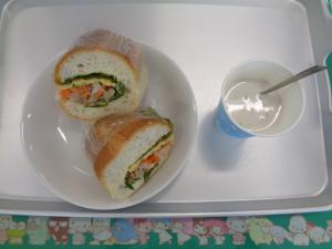 親と子の料理教室の様子その５