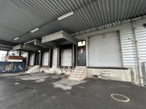 工場搬出入口