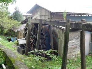 駒村清明堂水車