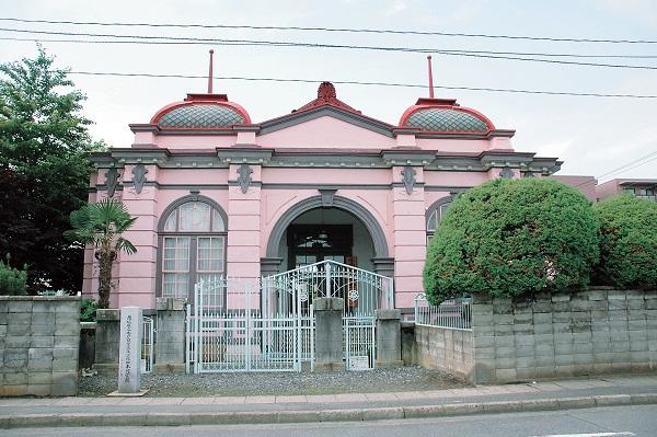 水戸商業高等学校旧本館玄関