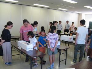 夏休み親子市場見学会2.の様子の写真3