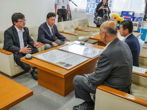 高橋市長と本多教育長