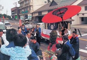 有賀神社の磯渡御の画像